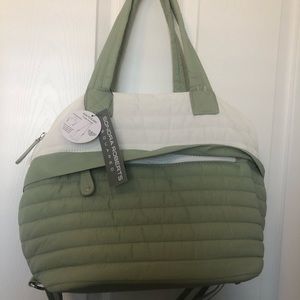 Beautiful lightweight Squared Quilted Tote bag NWT